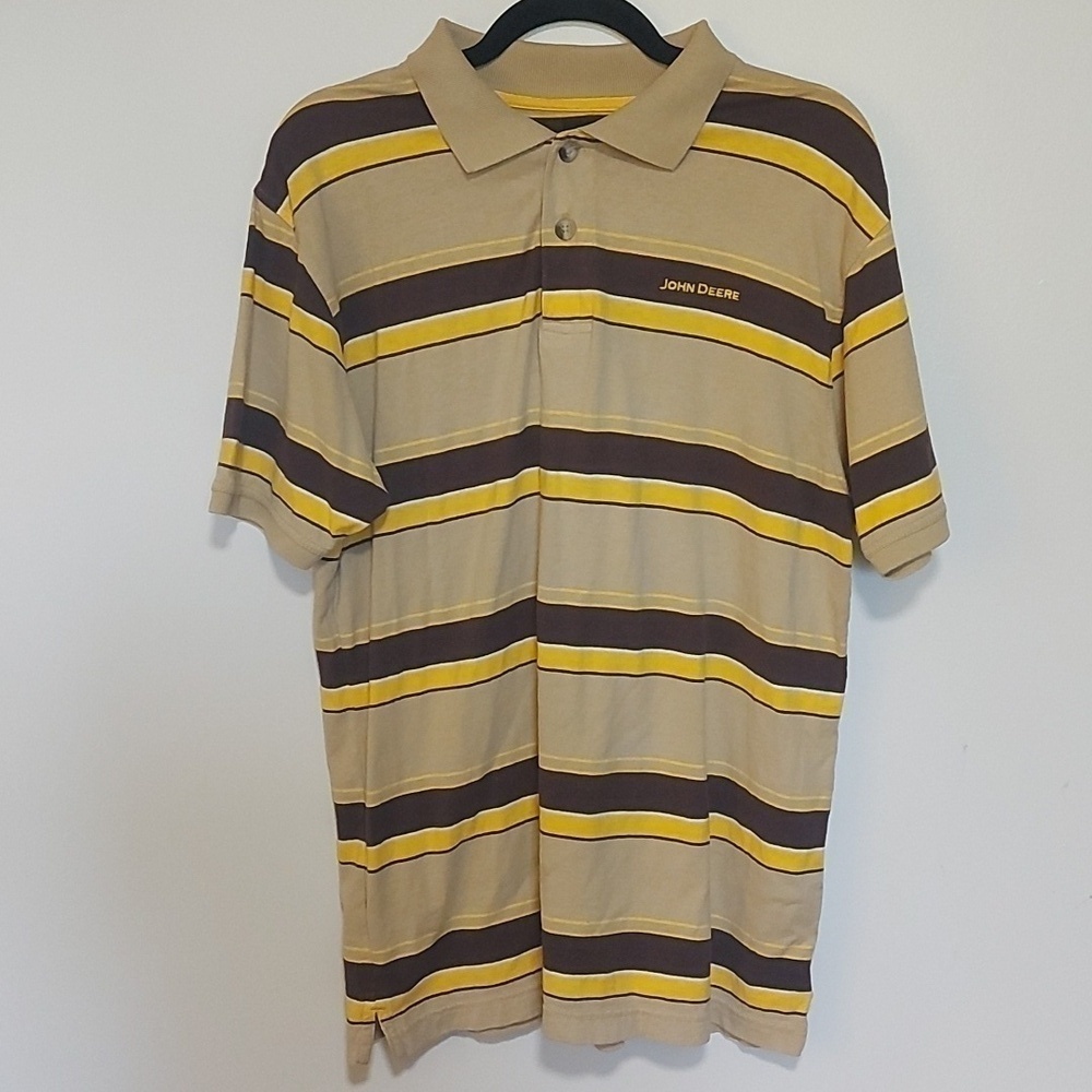 John deere short sleeve shirt medium